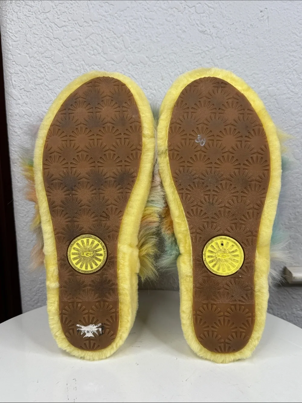 UGG FLUFF YEAH  MARGARITA TIE DYE SHEEPSKIN PLATFORM SLIPPER SLIDES SIZE 10